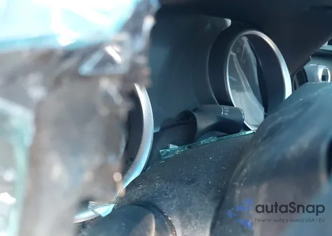 2018 Toyota Camry Le z USA, uszkodzony, nr VIN JTNB11HK0J3017216